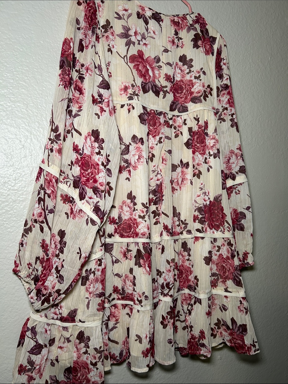 Mi ami for Francesca’s Cream Tunic with Rose & Berry Floral Print - Picture 7 of 8